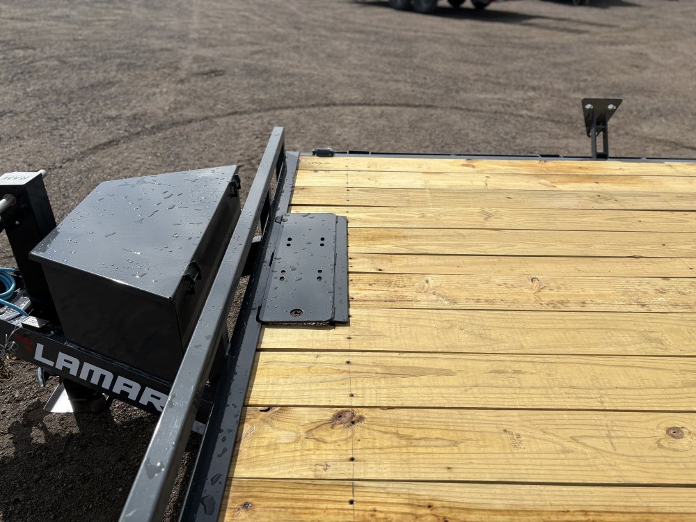 7'x20' Lamar Equipment