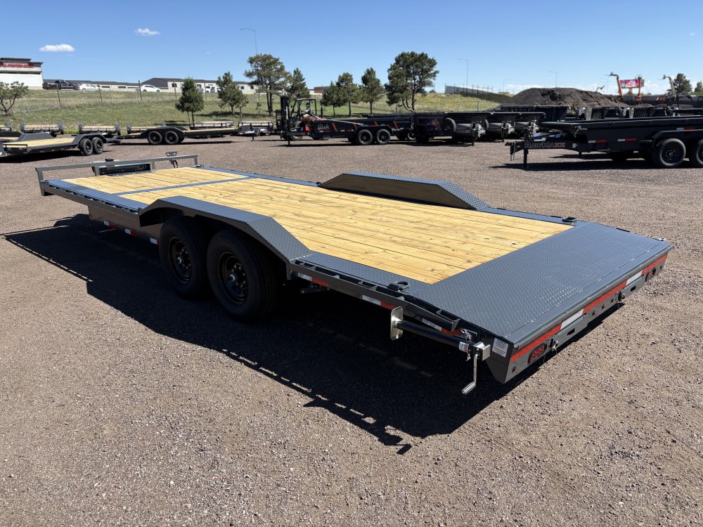 8.5'x24' Lamar Equipment