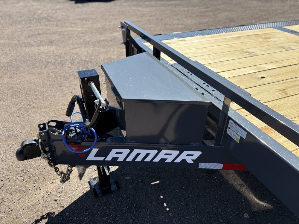 8.5'x24' Lamar Equipment