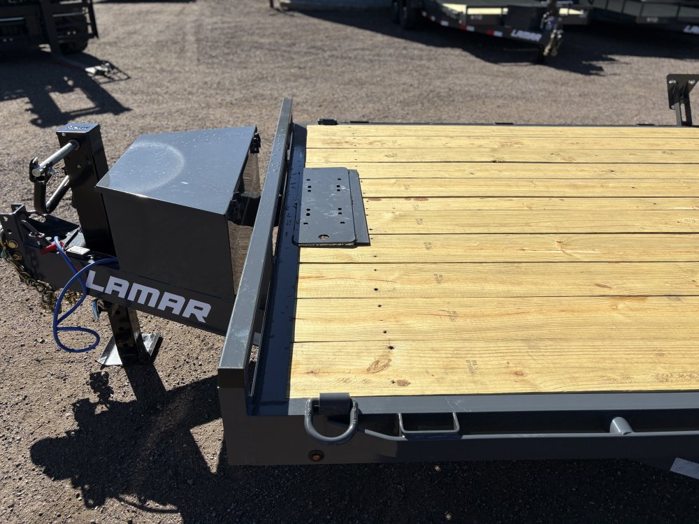 7'x22' Lamar Equipment
