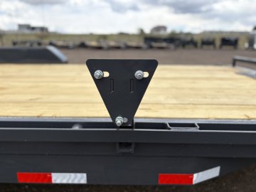 7'x18' Lamar Equipment