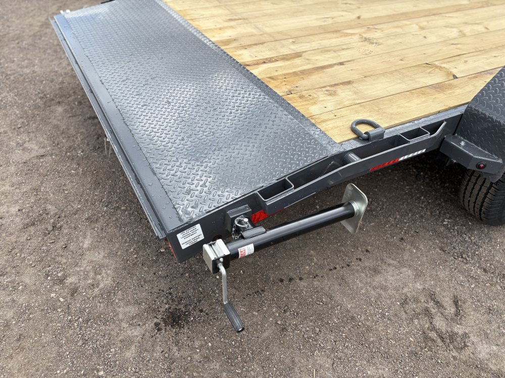7'x18' Lamar Equipment