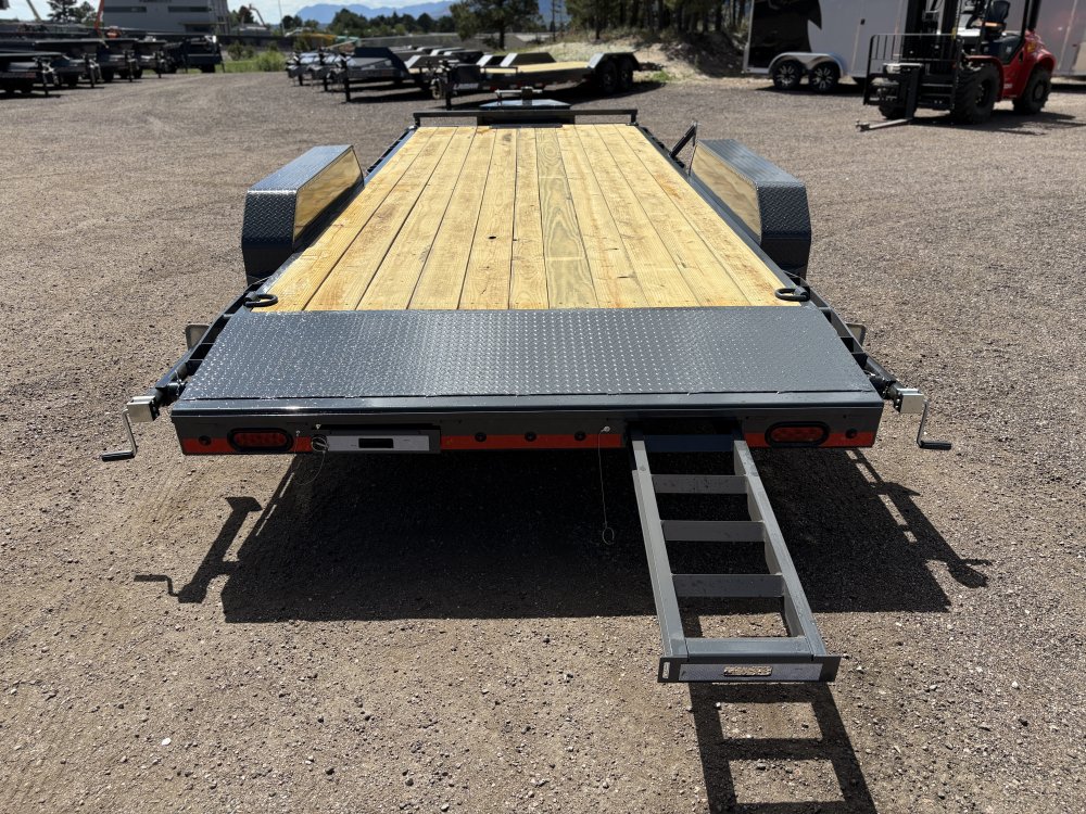 7'x20' Lamar Equipment