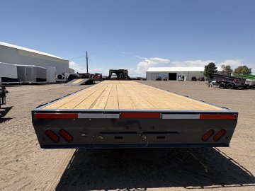 8.5'x40' Lamar Flatbed