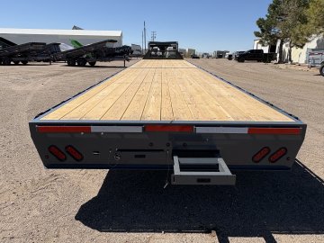 8.5'x40' Lamar Flatbed