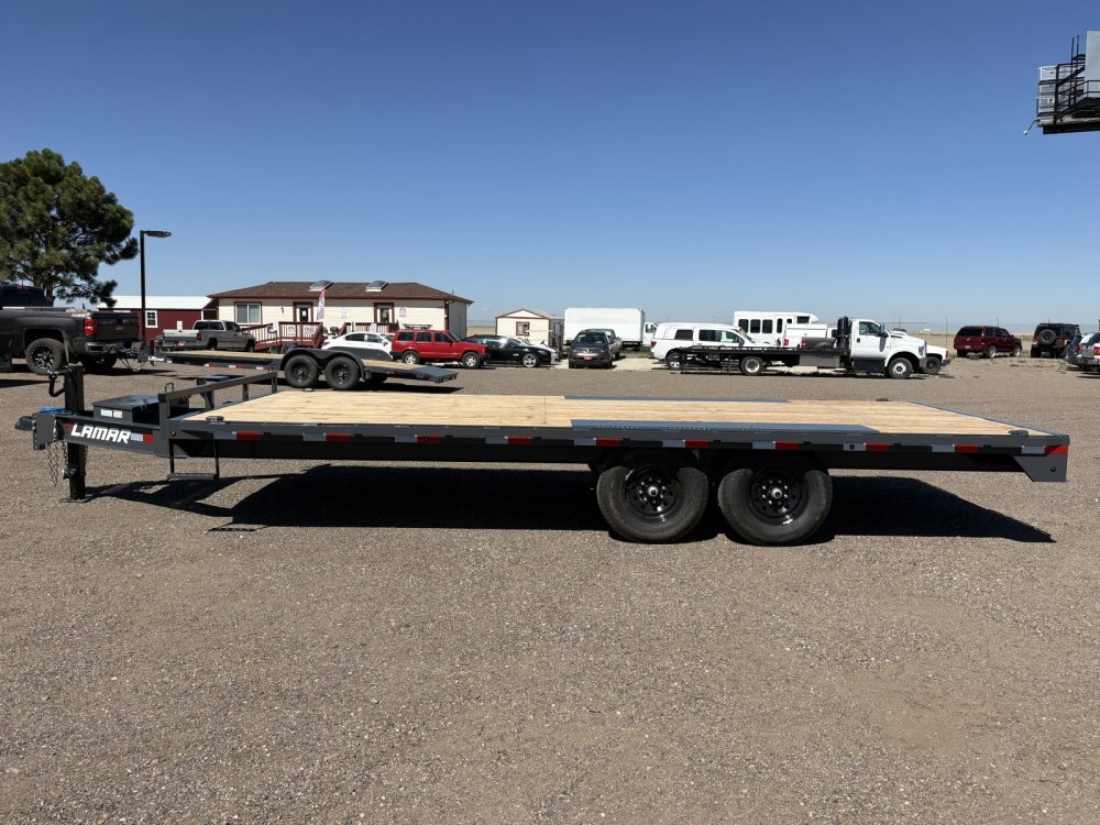 8.5'x20' Lamar Flatbed