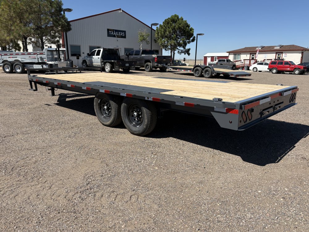 8.5'x20' Lamar Flatbed
