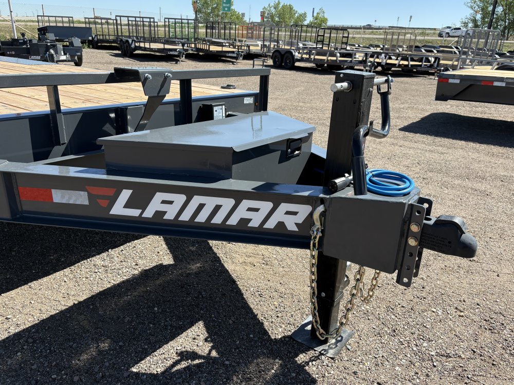 8.5'x20' Lamar Flatbed