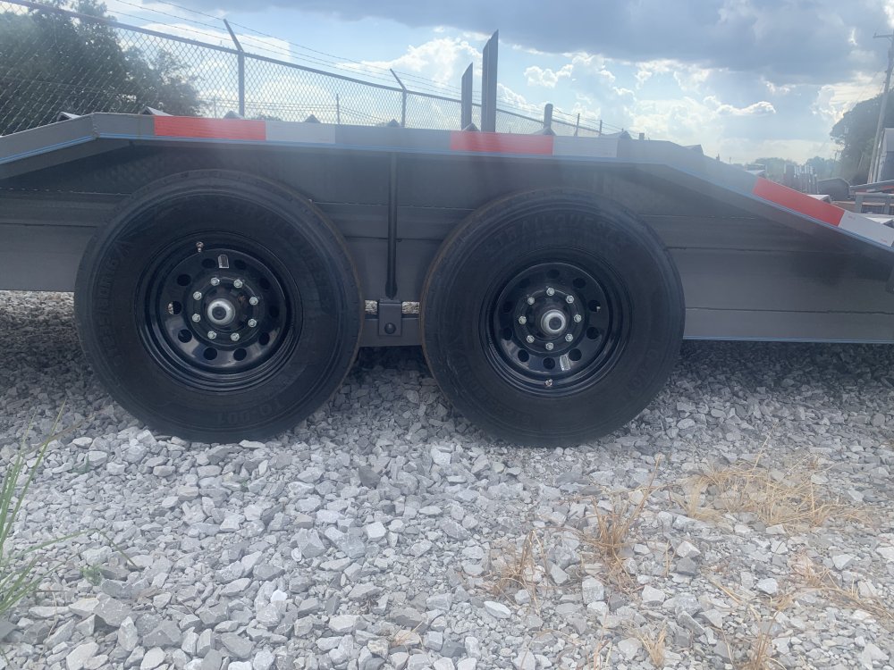 2026 Premier 26' 14K Gooseneck Equipment Trailer - 14 Ply Tires - Drive-Over Fenders