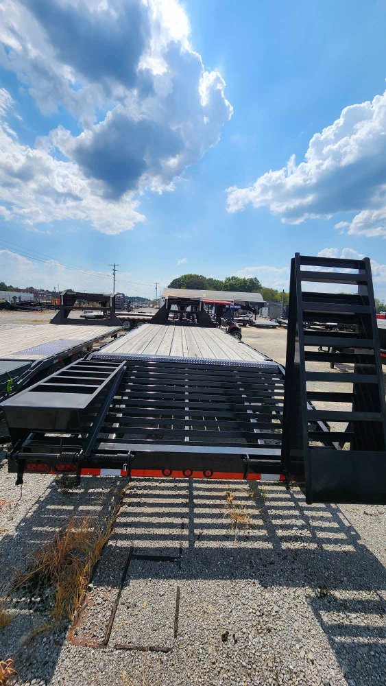 102"x25' 2024 Load Trail 24K Heavy-Duty Gooseneck