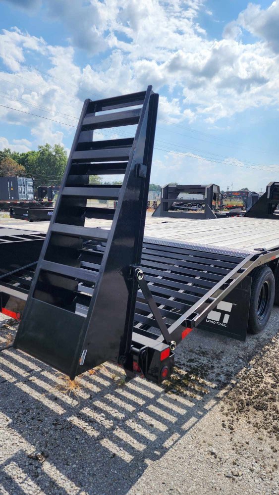 102"x25' 2024 Load Trail 24K Heavy-Duty Gooseneck