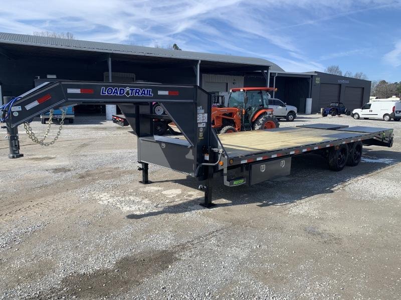 x Load Trail Gooseneck