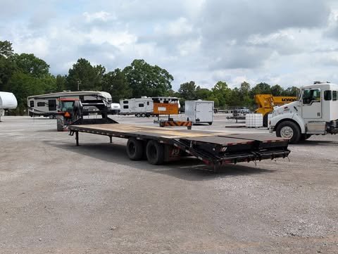 102"x32' PJ Gooseneck