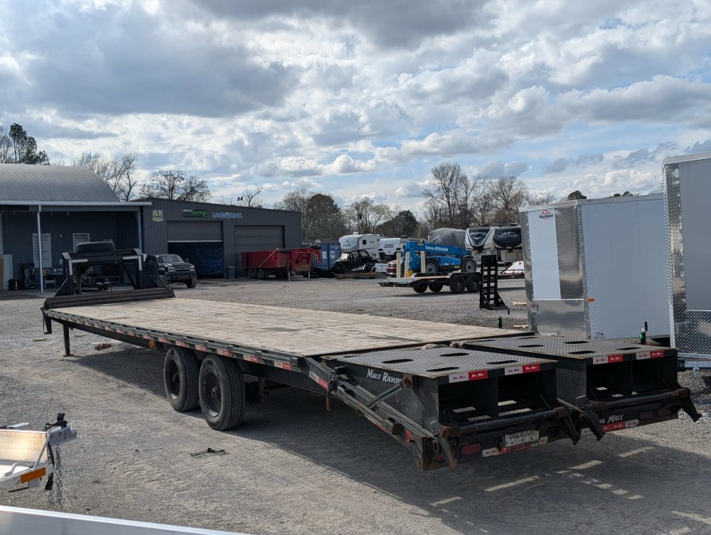 2024 Trail Maxx 102"X40' 20K GN