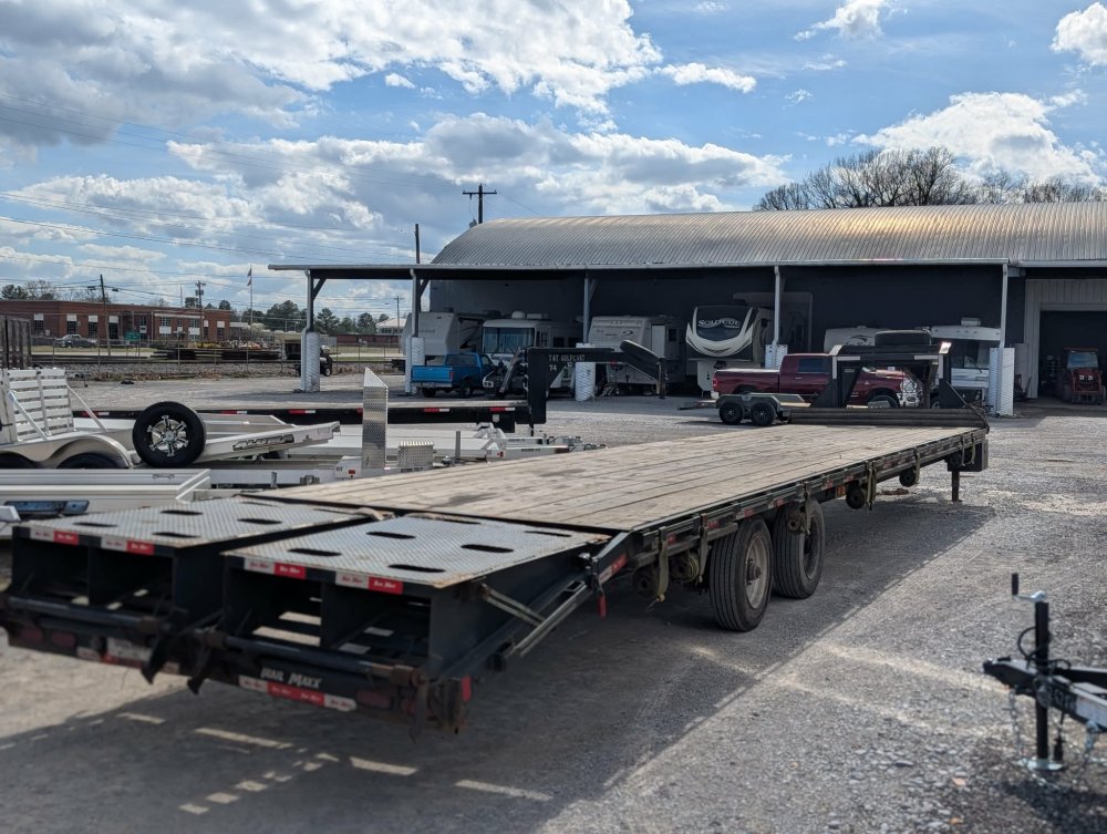 2024 Trail Maxx 102"X40' 20K GN