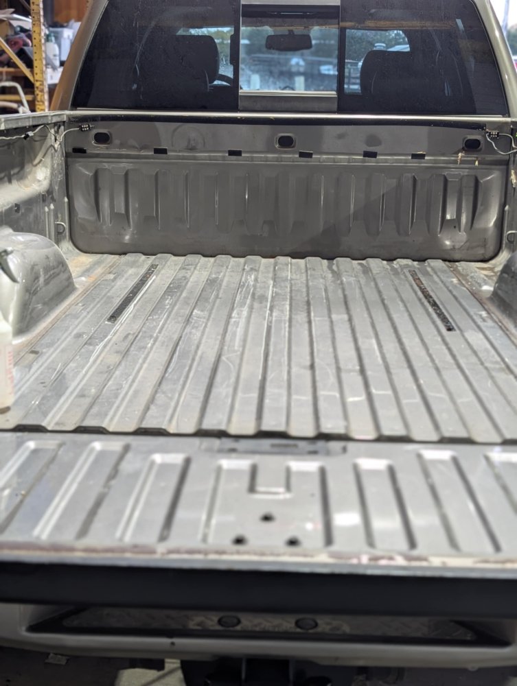 Black Diamond Spray-In Bedliner Short Wheelbase Over Rail