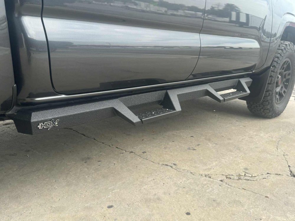 Black Diamond Spray-In Bedliner MISC