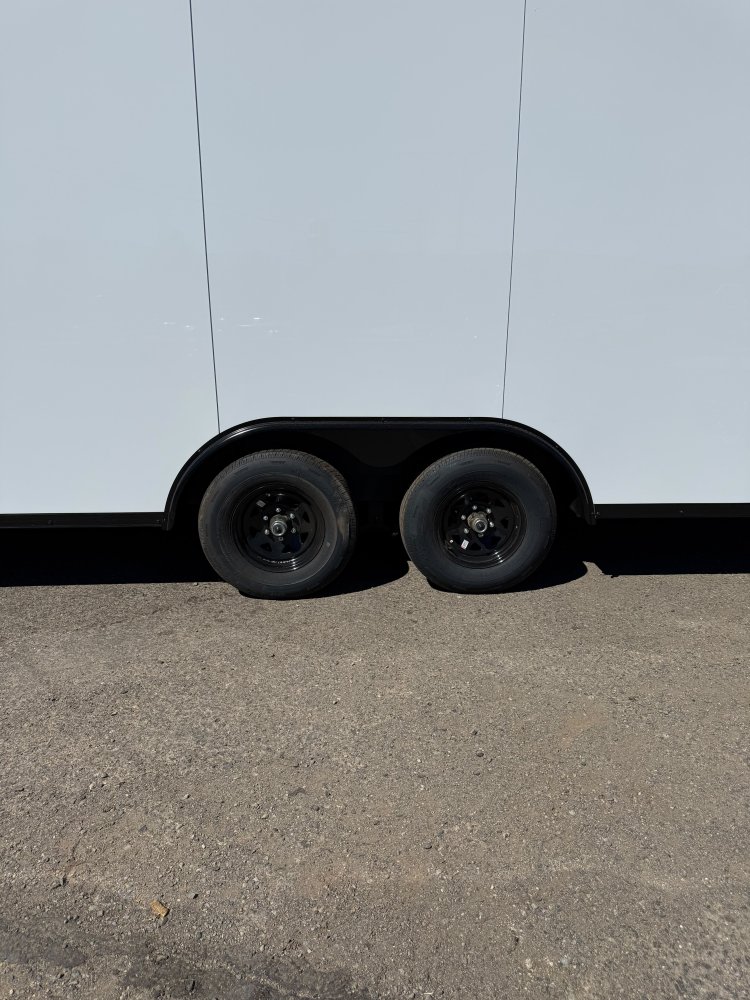 8' 6"x24' Look Enclosed Car Hauler