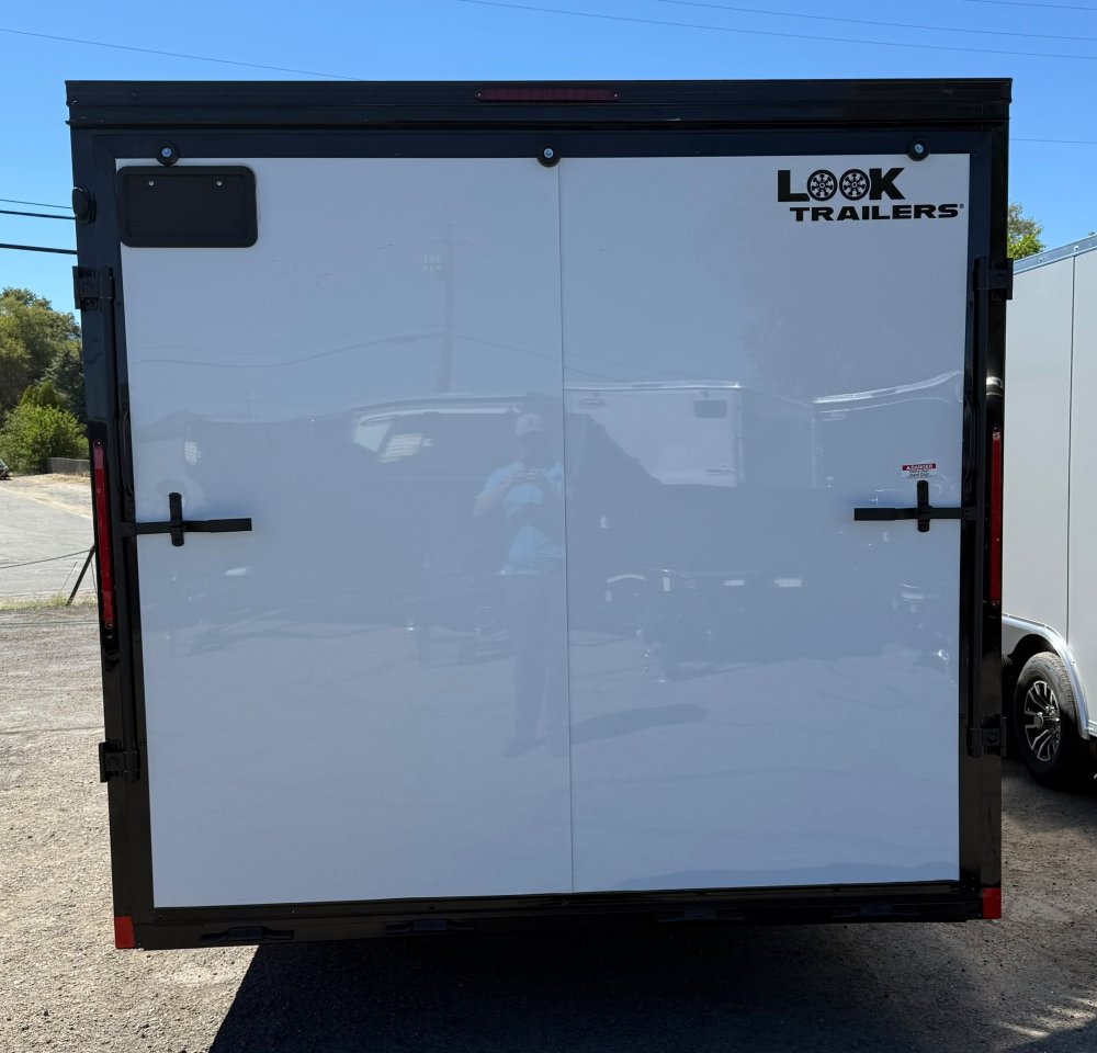 8' 6"x24' Look Enclosed Car Hauler