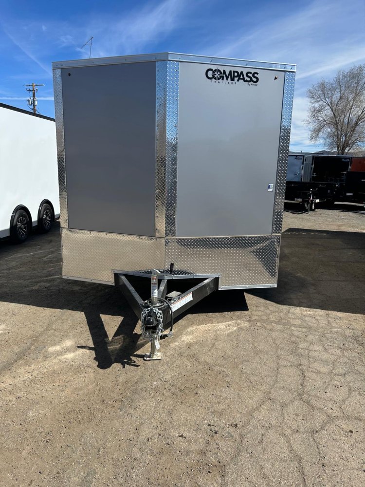 8.5x18 Indigo DLX Flat Top V-Nose Enclosed Car Hauler for Sale | Carson City, NV