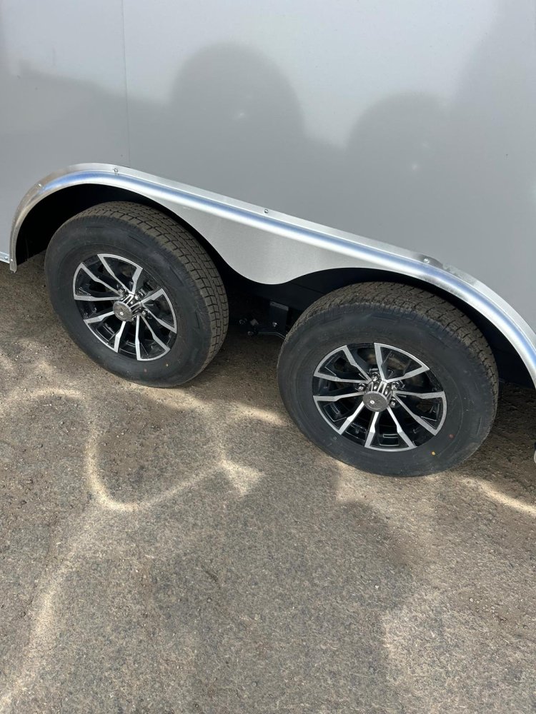 8.5x18 Indigo DLX Flat Top V-Nose Enclosed Car Hauler for Sale | Carson City, NV