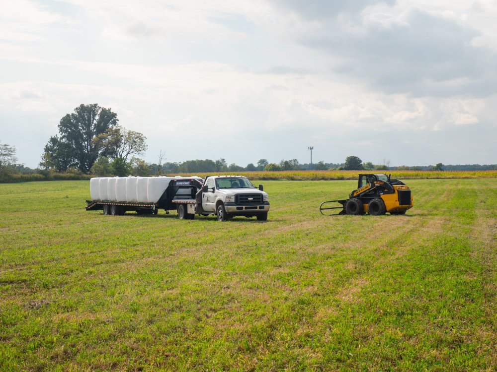 8.5 x 20+10, 22.5K Sure-Trac Deckover - HD LOW PROFILE HYDRAULIC BEAVERTAIL - GOOSENECK