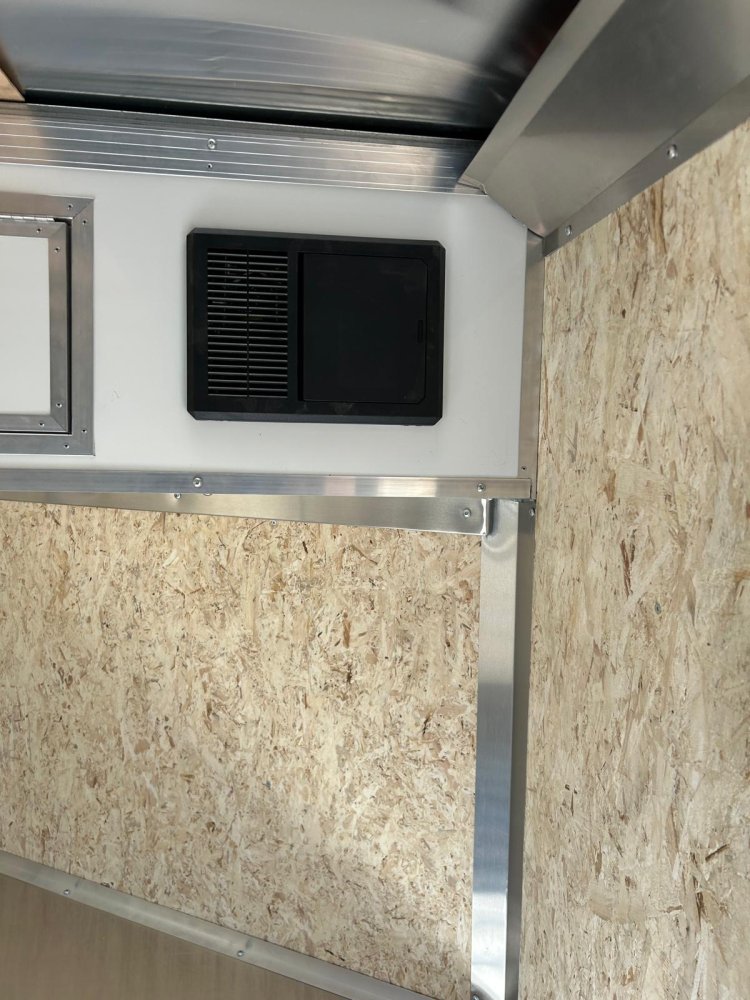 8.5x16 Conquest Flat Top Sloped V-Nose Customized Enclosed Trailer - For Sale in Nevada