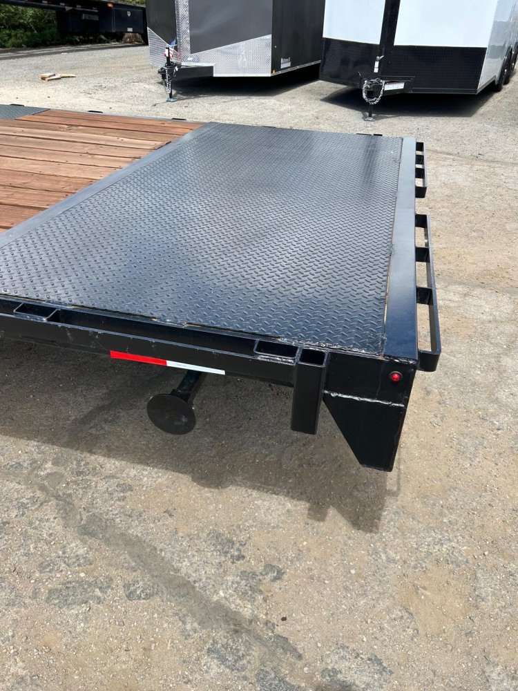 8' 6"x24' INTERSTATE Deckover