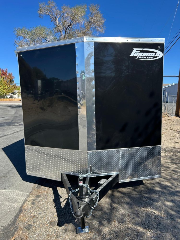 8.5&times;16 Formula Traverse Enclosed Trailer - Black Composite | 7K GVWR