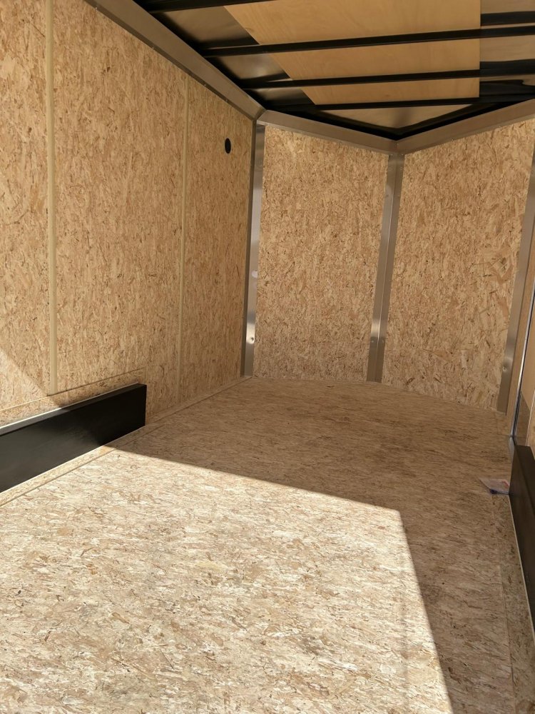 7.5x14 Conquest Flat Top Sloped V-Nose Enclosed Trailer - Silver | Carson City, NV
