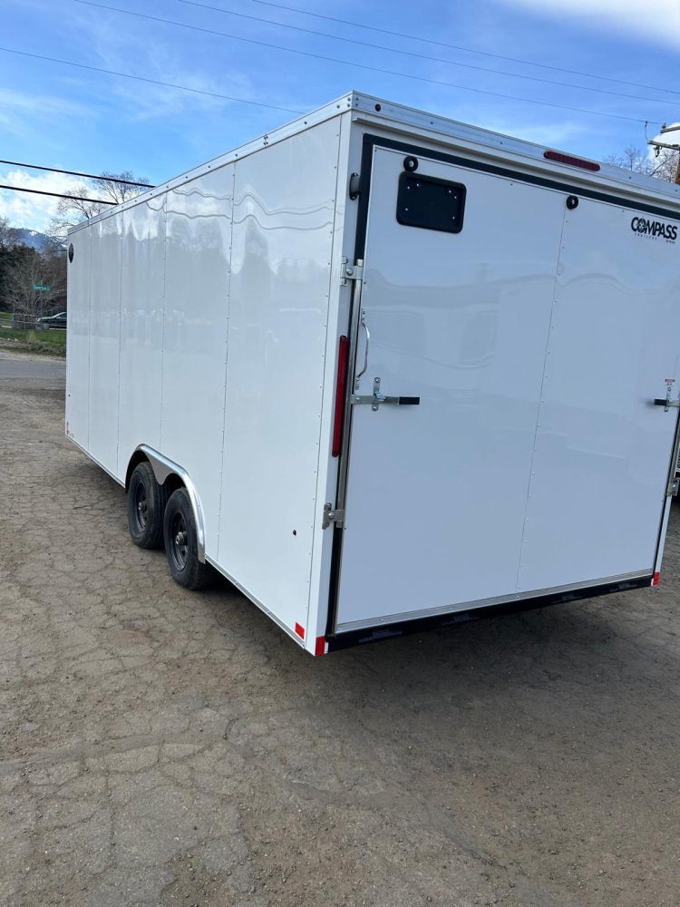 8.5x20 Quake Flat Top V-Nose Enclosed Car Hauler for Sale | Carson City, NV