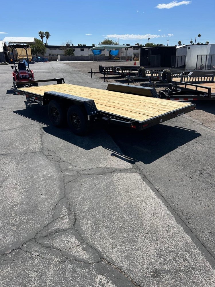 8.5x18 Southland Low Boy Tandem Axle Beavertail Equipment Trailer - 11K GVWR