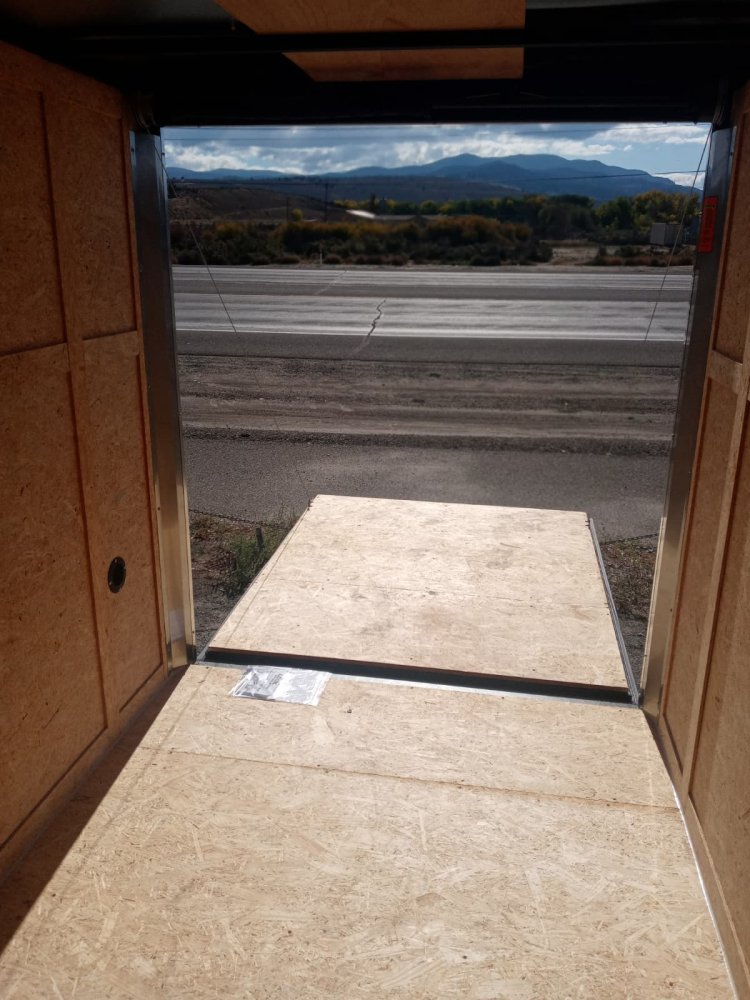 6x10 Look ST DLX Flat Top V-Nose Enclosed Cargo Trailer - 3K GVWR - Silver