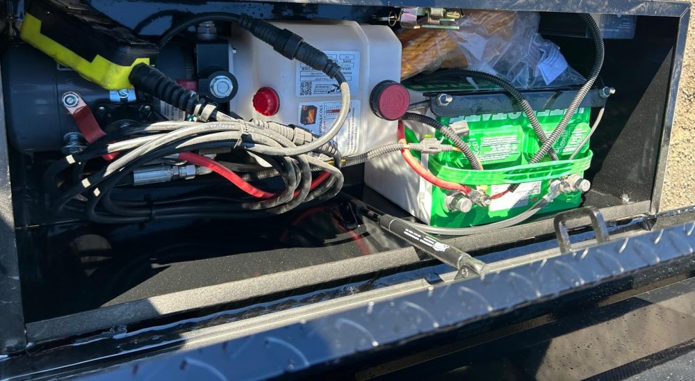 7x14 Punch Scissor Lift Dump Trailer - 14K GVWR | Heavy-Duty Dump Trailer for Sale in Carson City, N