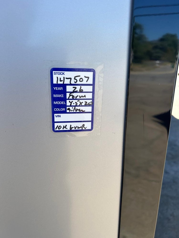 8.5x20 Conquest SE Flat Top Sloped V-Nose Enclosed Car Hauler - 10K GVWR - Silver/Black | Carson Cit