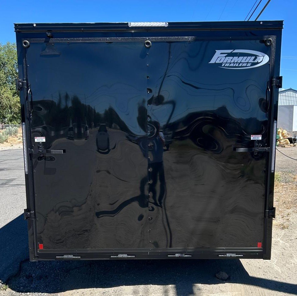 8.5x24 Traverse Flat Top V-Nose Enclosed Car Hauler - 7K GVWR - Full Black | Carson City, NV