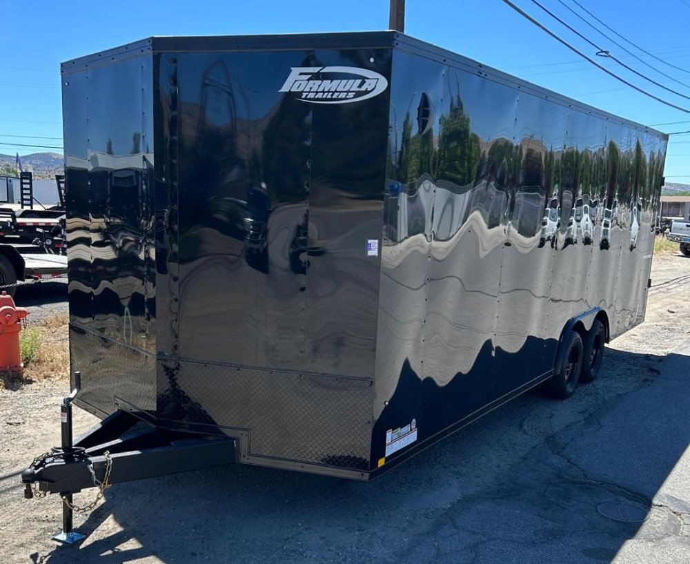 8.5x24 Traverse Flat Top V-Nose Enclosed Car Hauler - 7K GVWR - Full Black | Carson City, NV