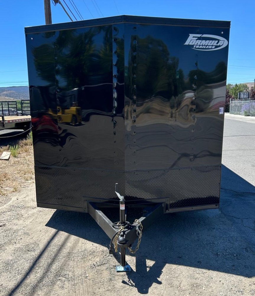 8.5x24 Traverse Flat Top V-Nose Enclosed Car Hauler - 7K GVWR - Full Black | Carson City, NV