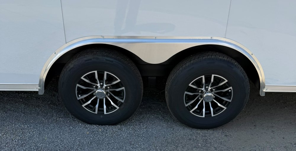 2027 LOOK Element SE 8.5x24 Enclosed Car Hauler