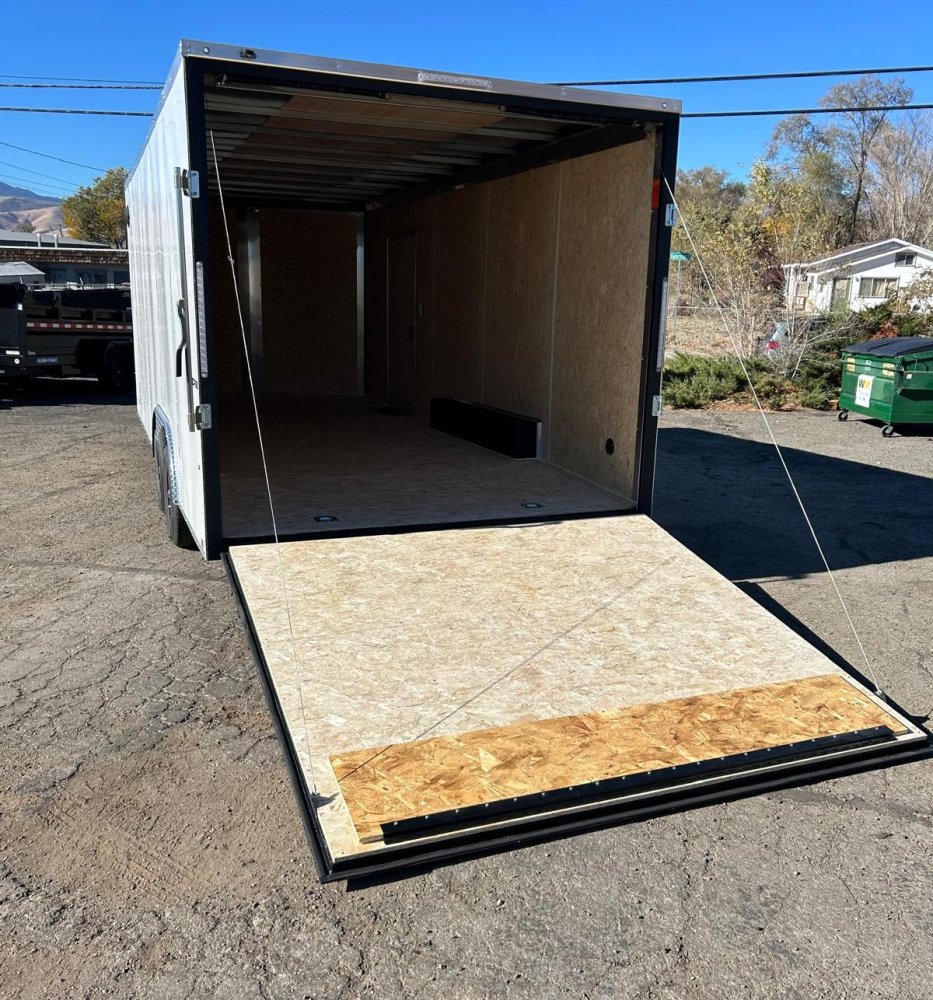 8.5x20 Formula Traverse Flat Top V-Nose Car Hauler White | 10K GVWR | D1 Trailers Carson City, NV