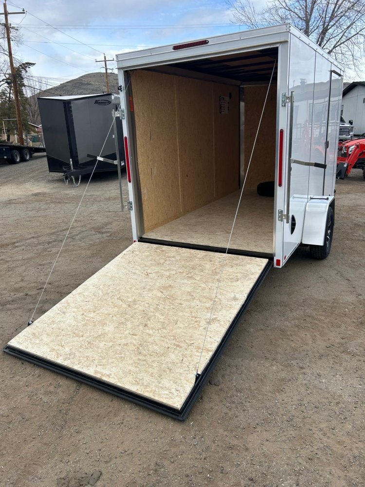 6&times;12 Look Trailersx ST DLX Flat Top V-Nose Enclosed Trailer for Sale | Carson City, NV