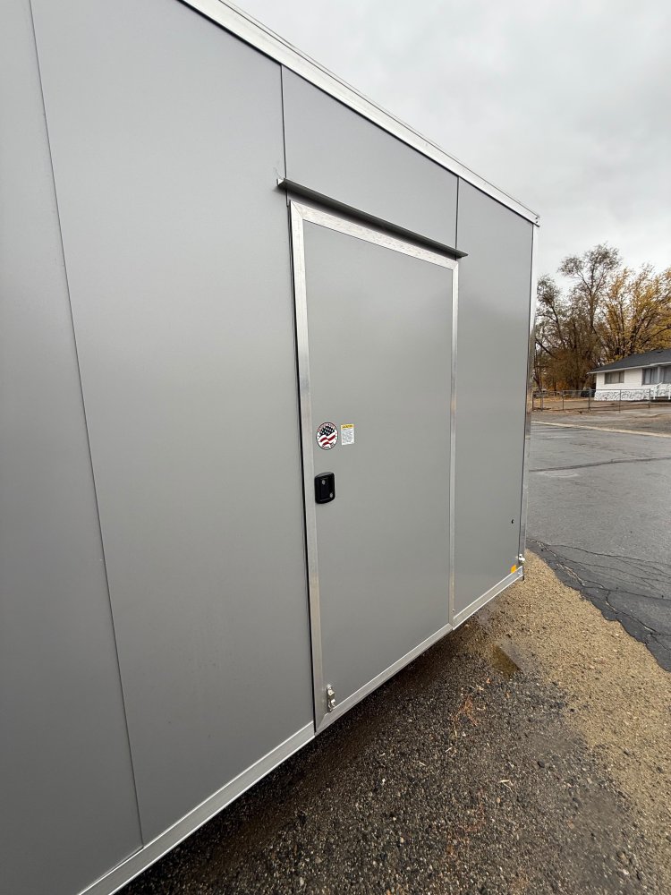 FORMULA CONQUEST SE 8.5' &times; 24' ENCLOSED CAR HAULER - SILVER - 9,900 LB GVWR