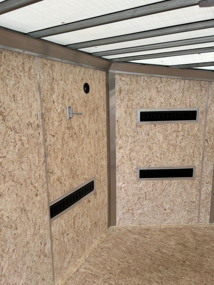 8.5&times;20 Conquest SE Flat Top Sloped V-Nose Enclosed Trailer - Charcoal | For Sale in Carson City, NV