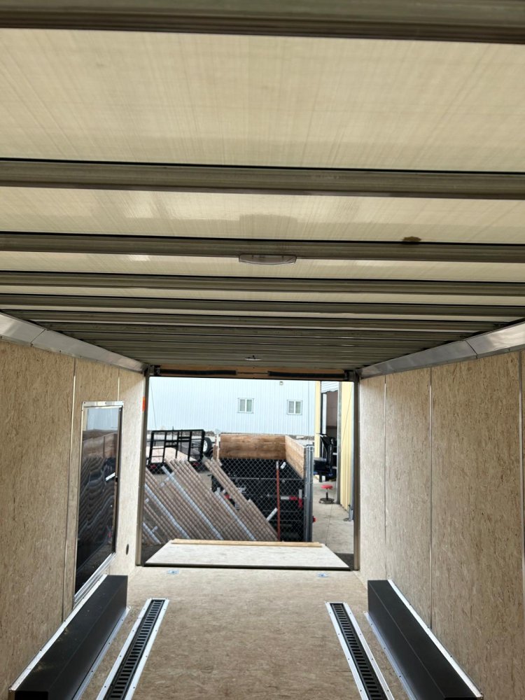 8.5&times;20 Conquest SE Flat Top Sloped V-Nose Enclosed Trailer - Charcoal | For Sale in Carson City, NV