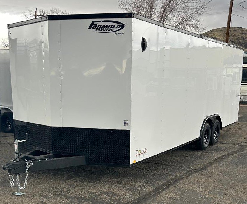 8.5×24 Formula Traverse Flat Top V-Nose Car Hauler - Composite White/Black Trim | For Sale in Carson