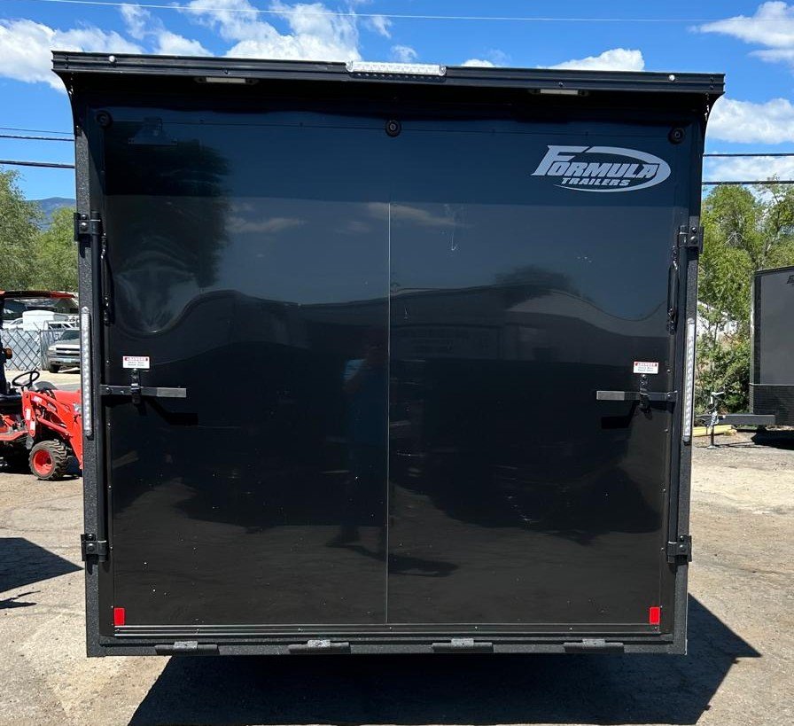 8.5x20 Conquest SE Flat Top Sloped V-Nose Enclosed Car Hauler - Silver/Black | Carson City, NV