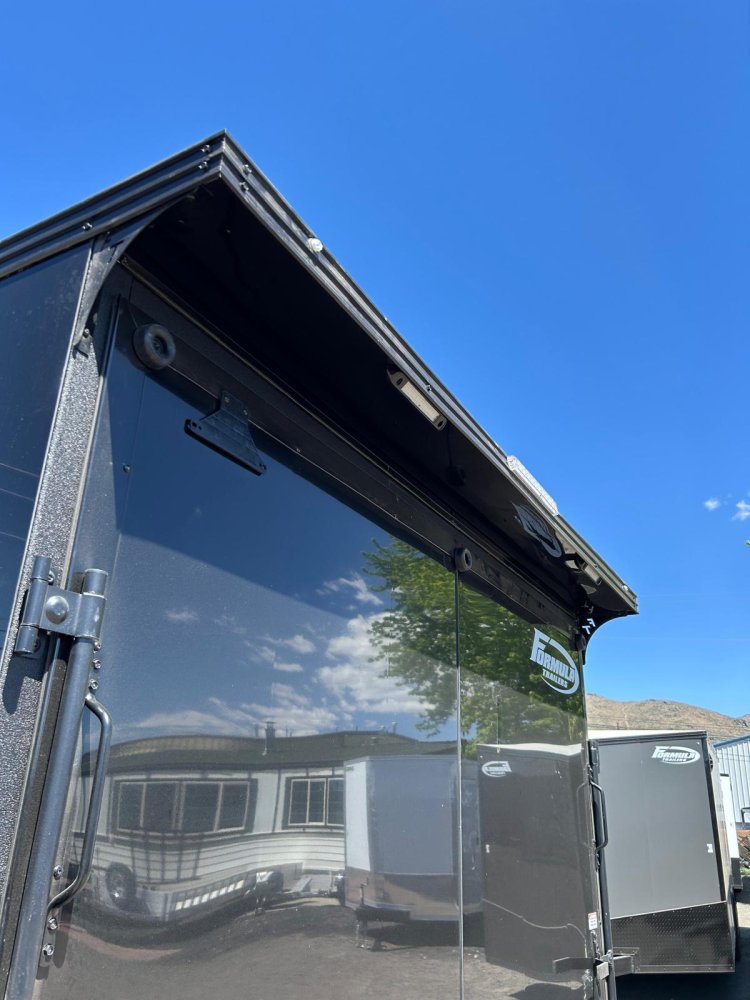 8.5x20 Conquest SE Flat Top Sloped V-Nose Enclosed Car Hauler - Silver/Black | Carson City, NV