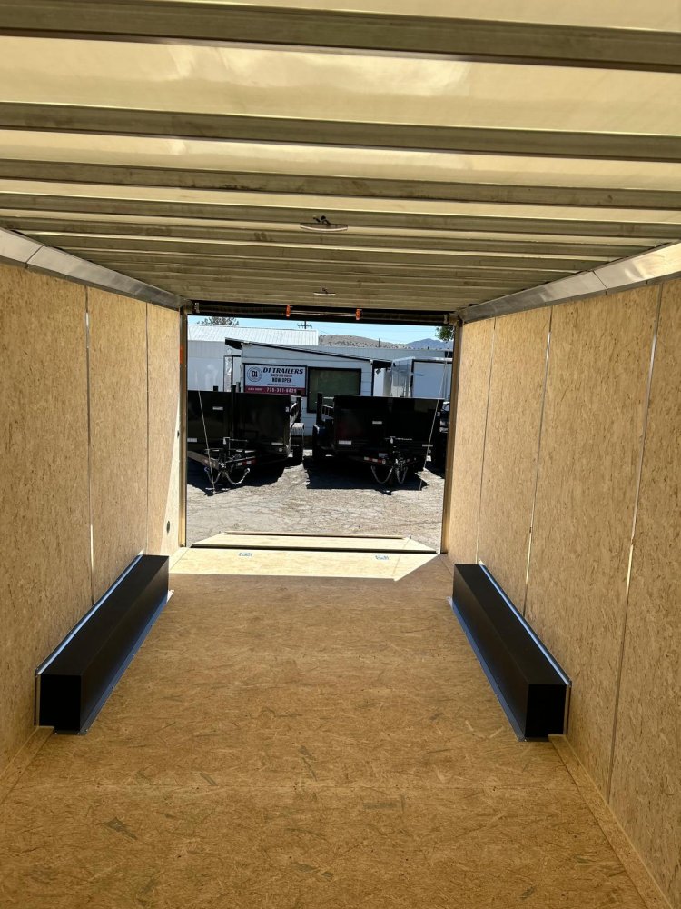 8.5x20 Conquest SE Flat Top Sloped V-Nose Enclosed Car Hauler - Silver/Black | Carson City, NV
