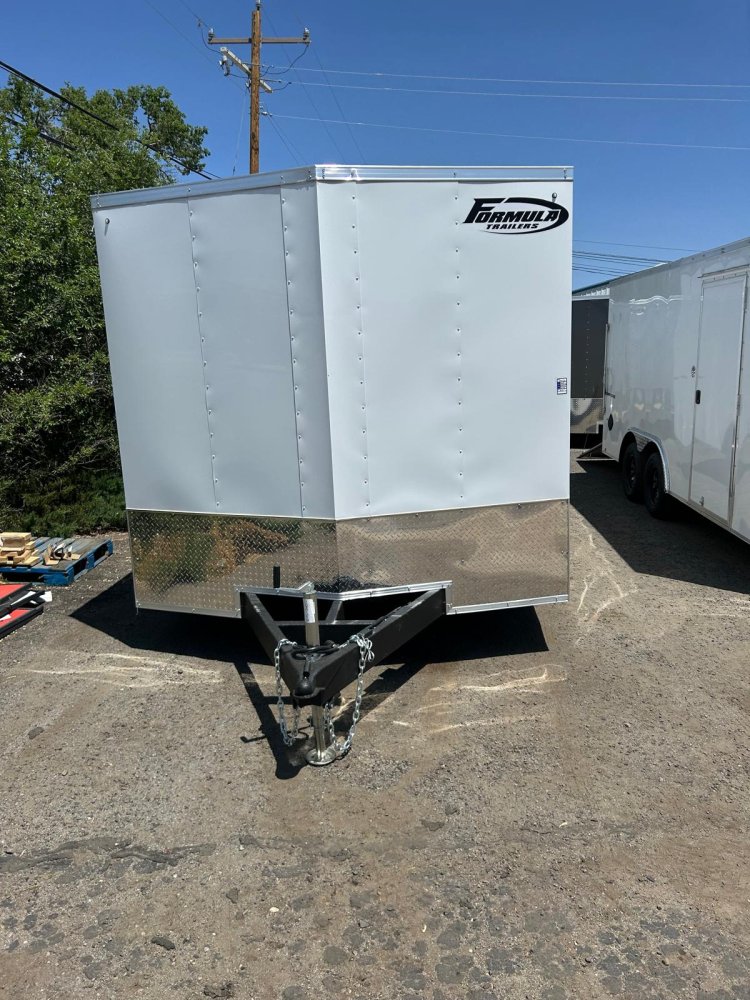 8.5x24 Traverse Flat Top V-Nose Car Hauler Trailer - White | 7K GVWR | For Sale in Carson City, NV