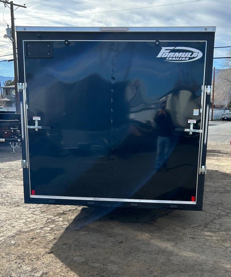 8.5×24 Traverse Flat Top V-Nose Car Hauler Trailer - Black | 7K GVWR | For Sale in Carson City, NV